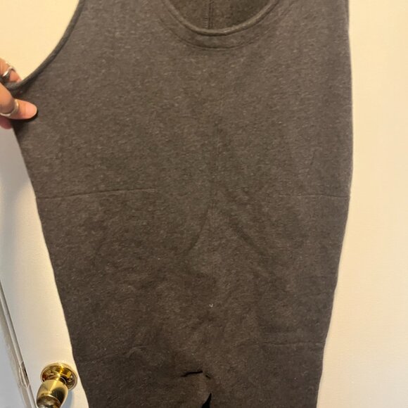 Colsie Charcoal Gray Sweatshirt Crop Overalls – Women’s XL - Picture 3 of 5